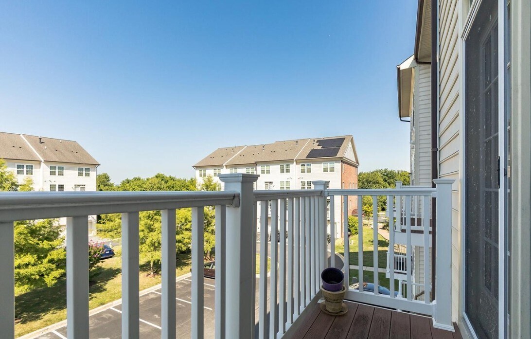 Building Photo - 3612 Spring Hollow Ln