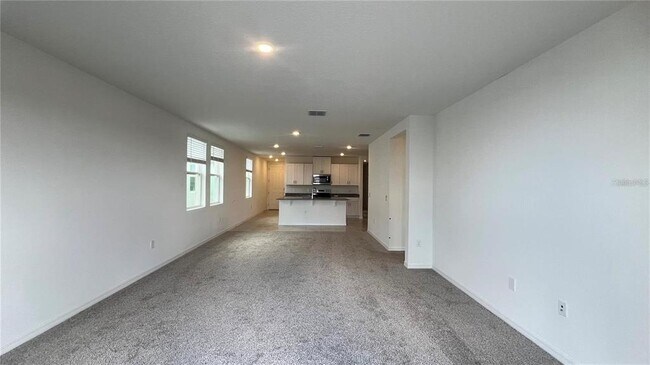 Building Photo - 3185 Viceroy Ct