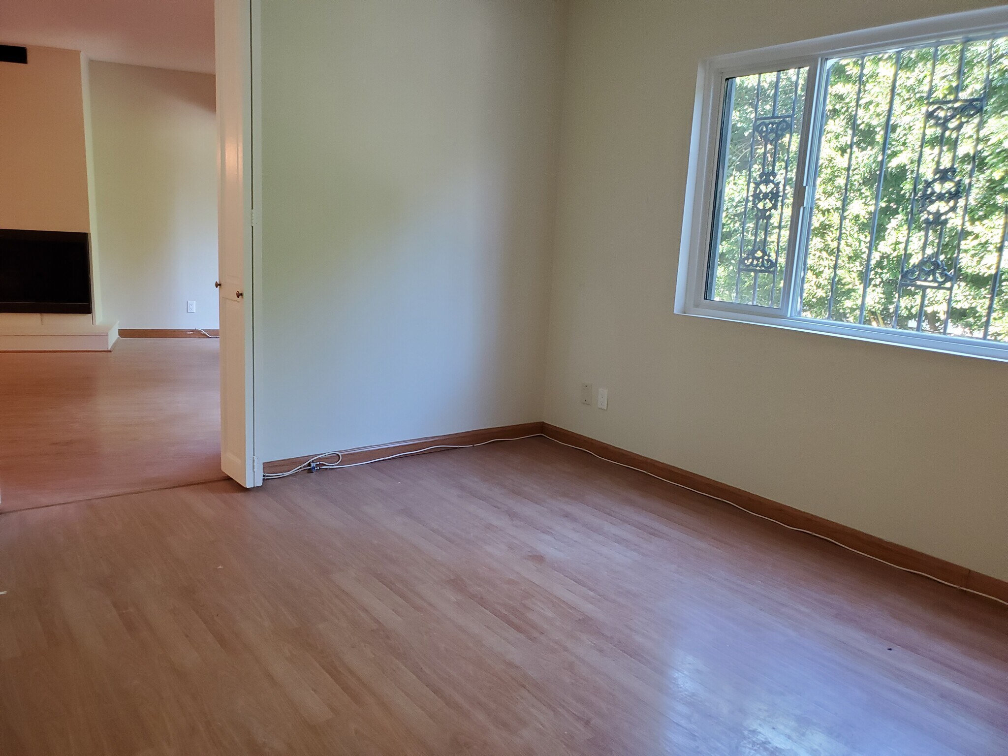 Building Photo - 4200 Laurel Canyon Blvd