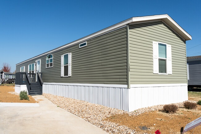 Building Photo - 128 Ponderosa Way