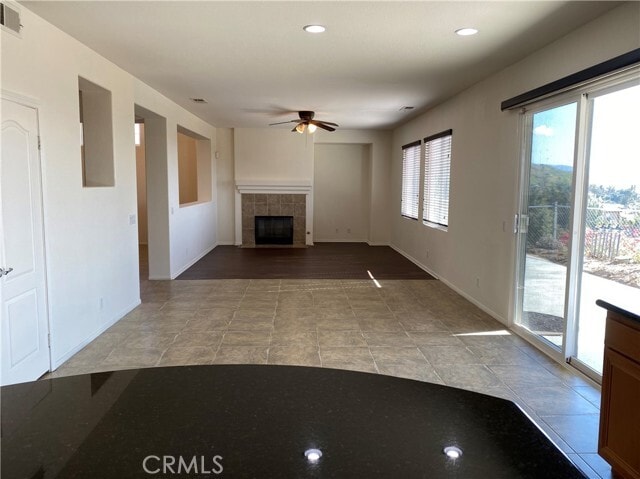 Building Photo - 5505 Sunset Ridge Dr