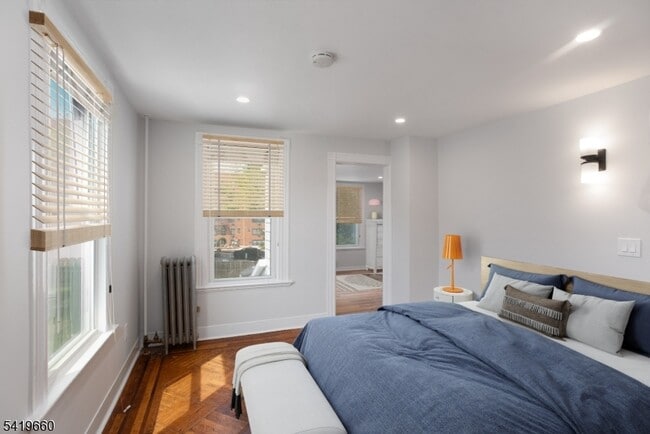 Building Photo - 108 Thomas St