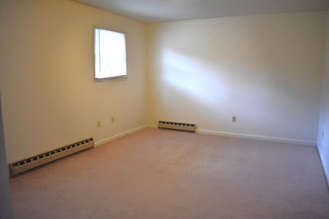 Building Photo - RDBS901