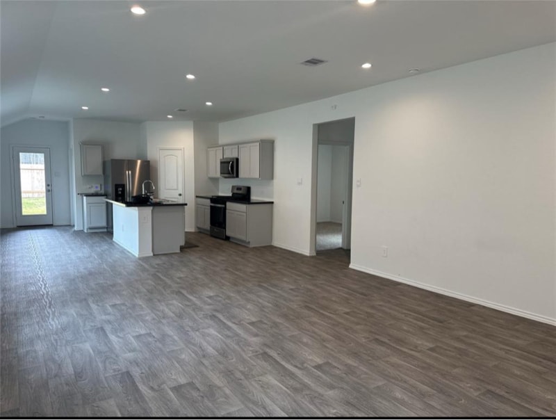 Building Photo - 24042 Breckenridge Hts Ln