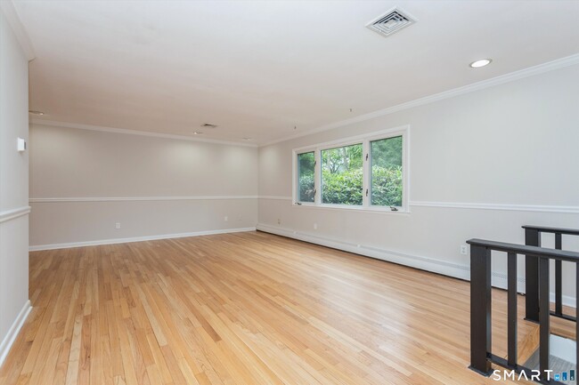 Building Photo - 4 Nappa Ln