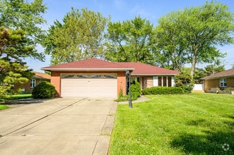 Building Photo - 2144 Parkside Dr