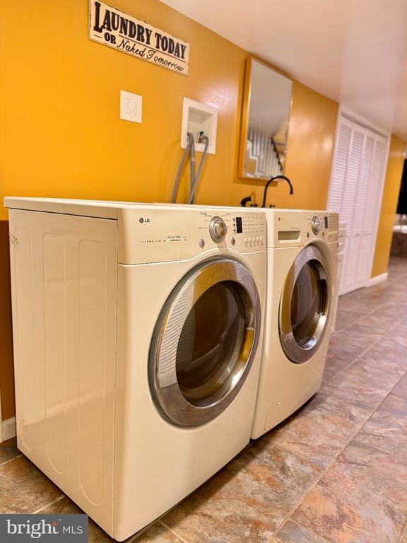 Building Photo - 1407 S 28th St