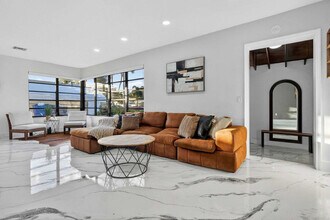 Building Photo - 6540 Park St