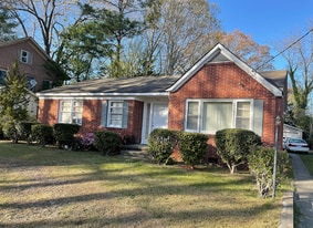 Building Photo - 628 Eastern Ave