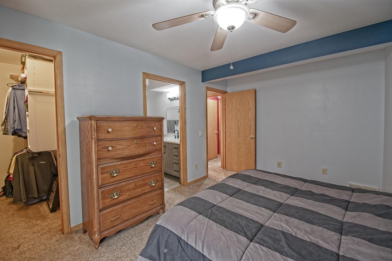 Building Photo - 133 Ponwood Cir
