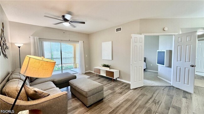 Building Photo - 6481 Aragon Way