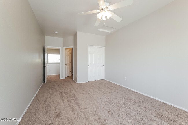 Building Photo - 15237 S Moon Valley Rd