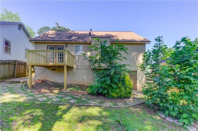 Building Photo - 4647 Candlewyck Way