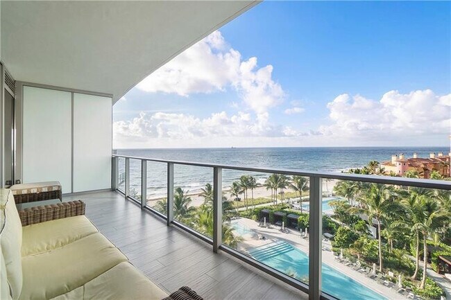 Building Photo - 2200 N Ocean Blvd