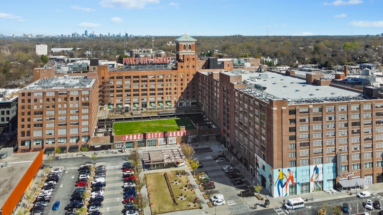 Building Photo - 790 North Ave NE