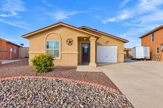 Building Photo - 7362 Mesquite Sun Ln