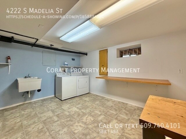 Building Photo - 4222 S Madelia St