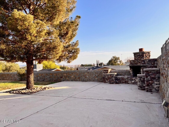 Building Photo - 6301 Jebel Way