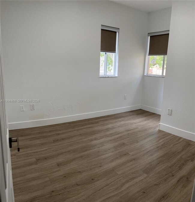 Building Photo - 8432 NW 107 Ct