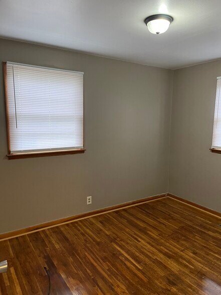 Building Photo - 2608 Jenkins St