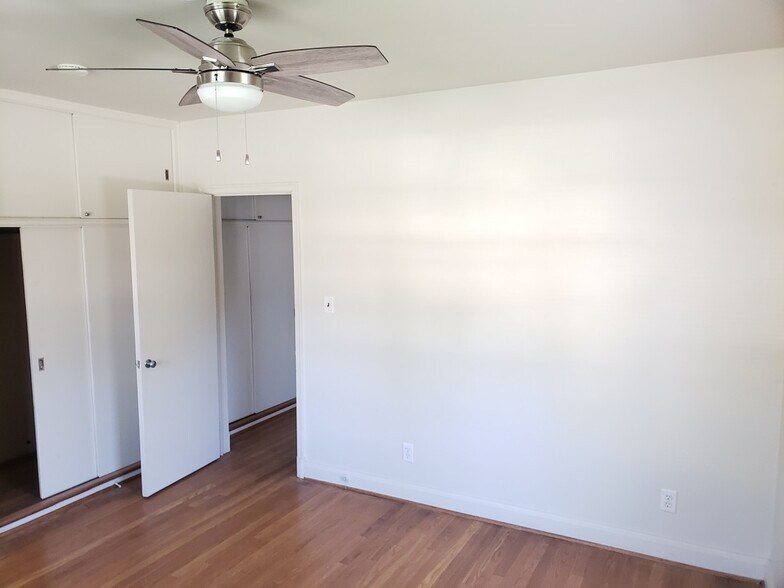 Building Photo - 2801 Bauernwood Ave