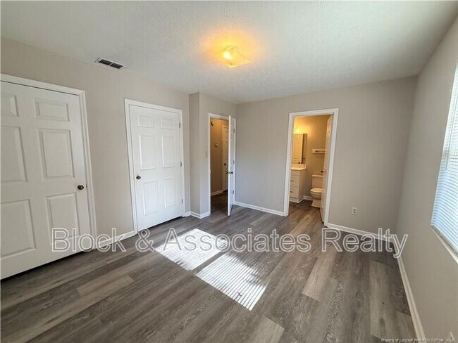 Building Photo - 4075 Professional Dr