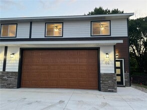 Building Photo - 141 Renet Path