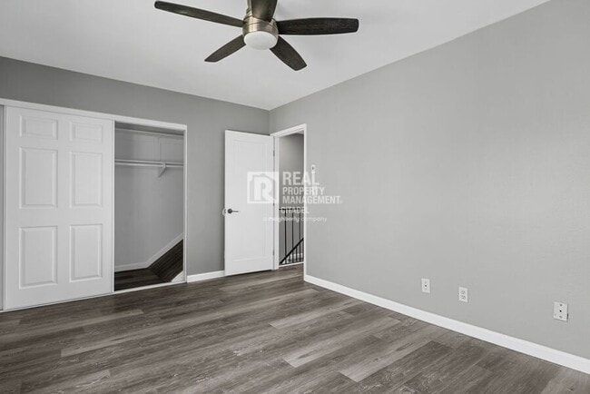 Building Photo - 11104 Grant Way