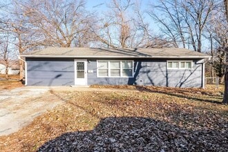 Building Photo - 6700 E 109 St