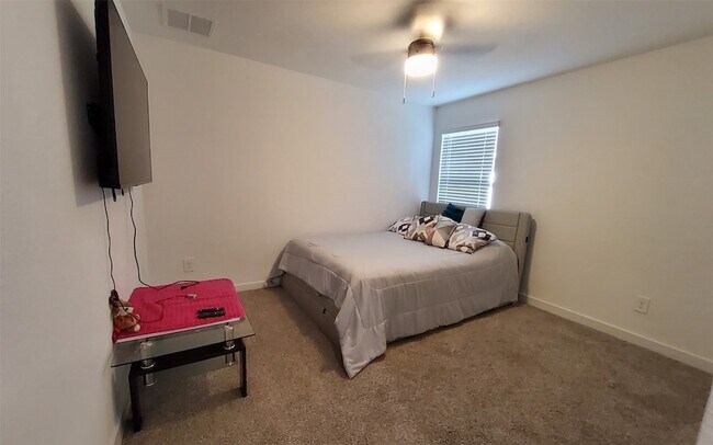 Building Photo - 31731 Hallington Hl Ln