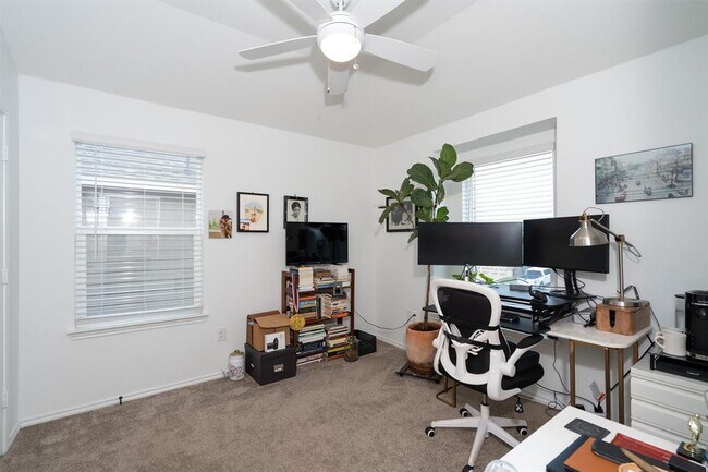 Building Photo - 6408 Wagon Spring St