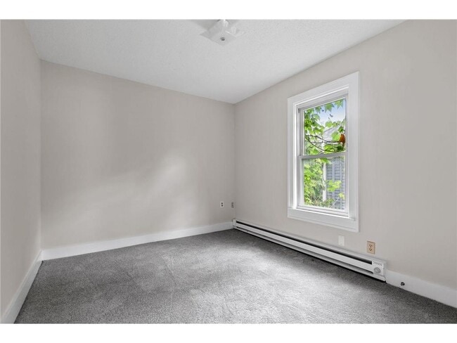 Building Photo - 2610 Dupont Ave S