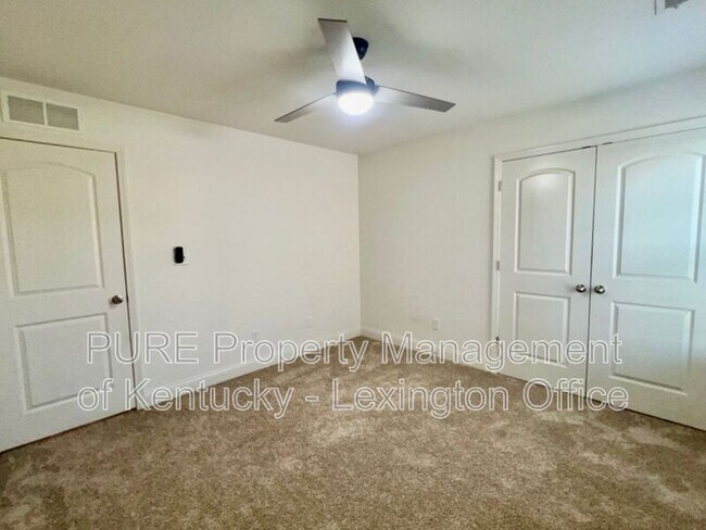 Building Photo - 138 Amen Corner Way