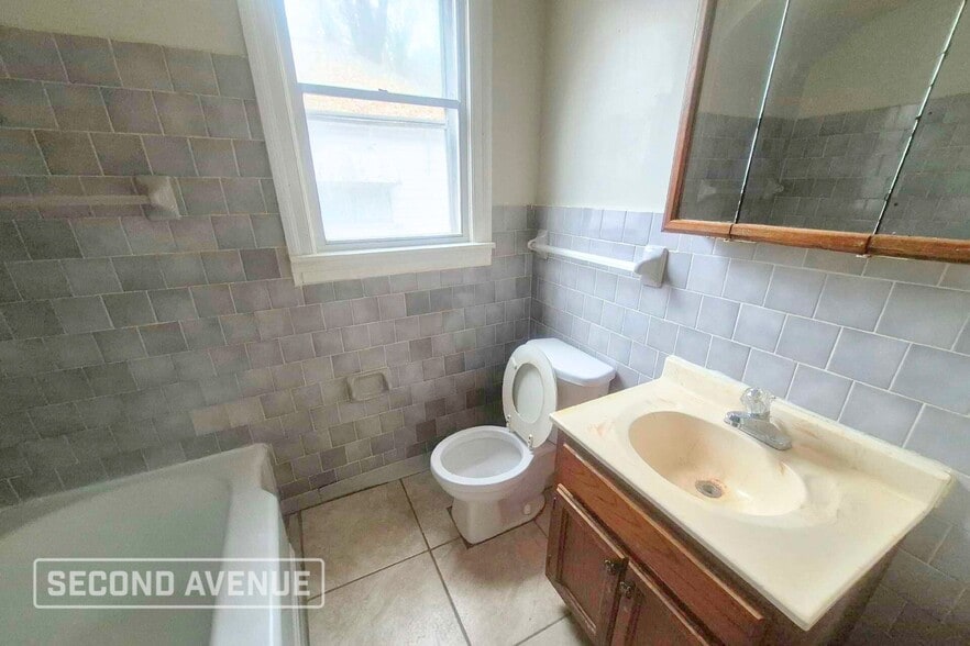 Building Photo - 2723 Filmore Ave