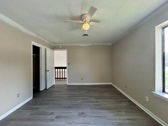 Building Photo - 509 Chownings Dr