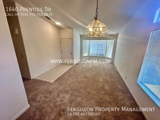 Building Photo - 1640 Prentiss Dr