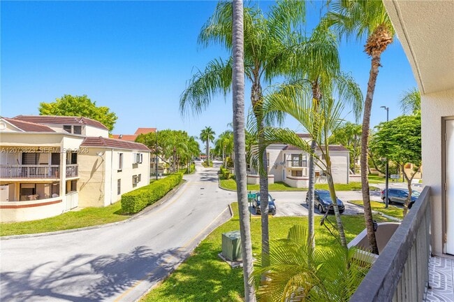 Building Photo - 12990 SW 88th Ln