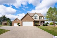 Building Photo - 740 Pine Valley Dr