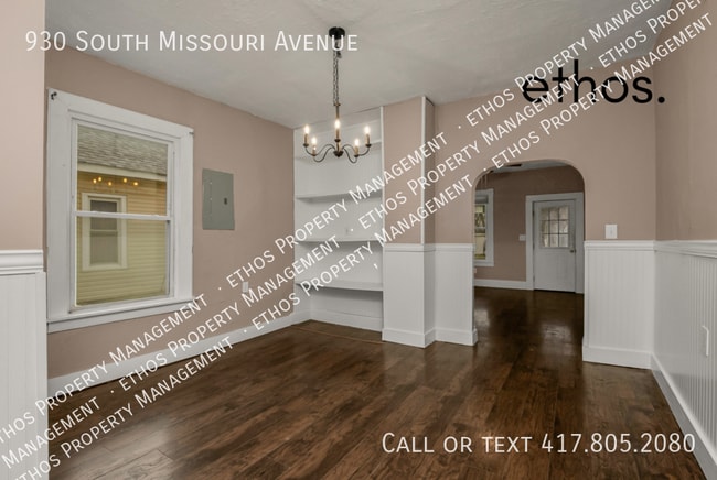 Building Photo - 930 S Missouri Ave