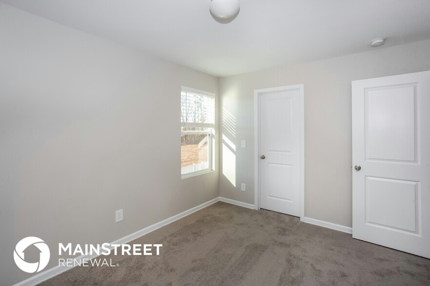 Building Photo - 13026 Hill Pine Rd