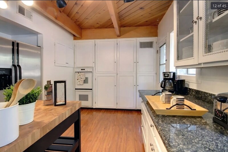 Building Photo - 1401 Rockspray Dr