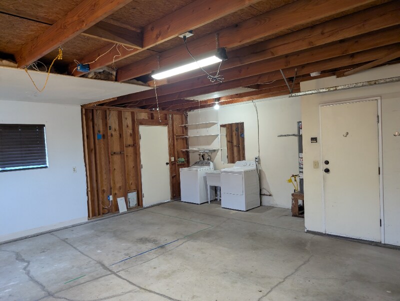 Building Photo - 730 Holly Ave