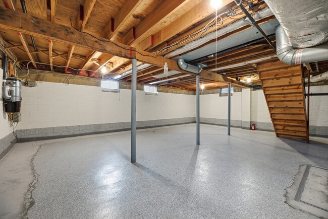 Building Photo - 150 Hankins Rd