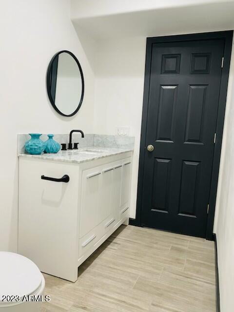 Building Photo - 2020 E Weldon Ave