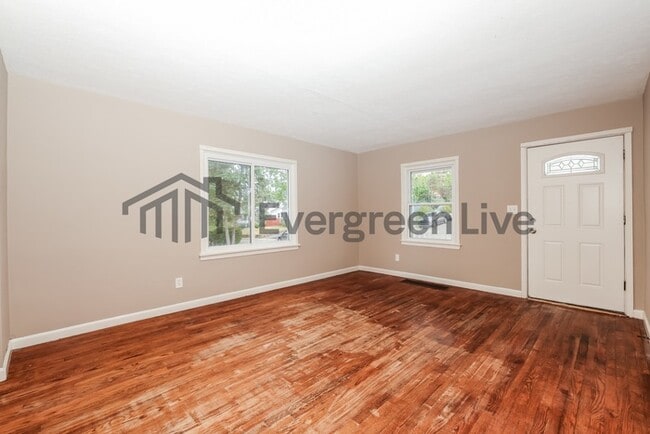 Building Photo - 4263 Woodcliffe Ave