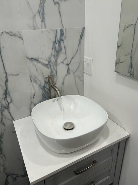 Building Photo - 17351 Bullock St