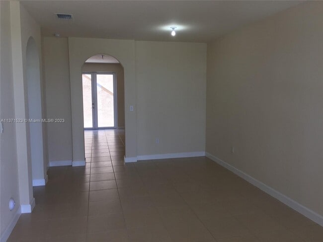 Building Photo - 17107 SW 96th St