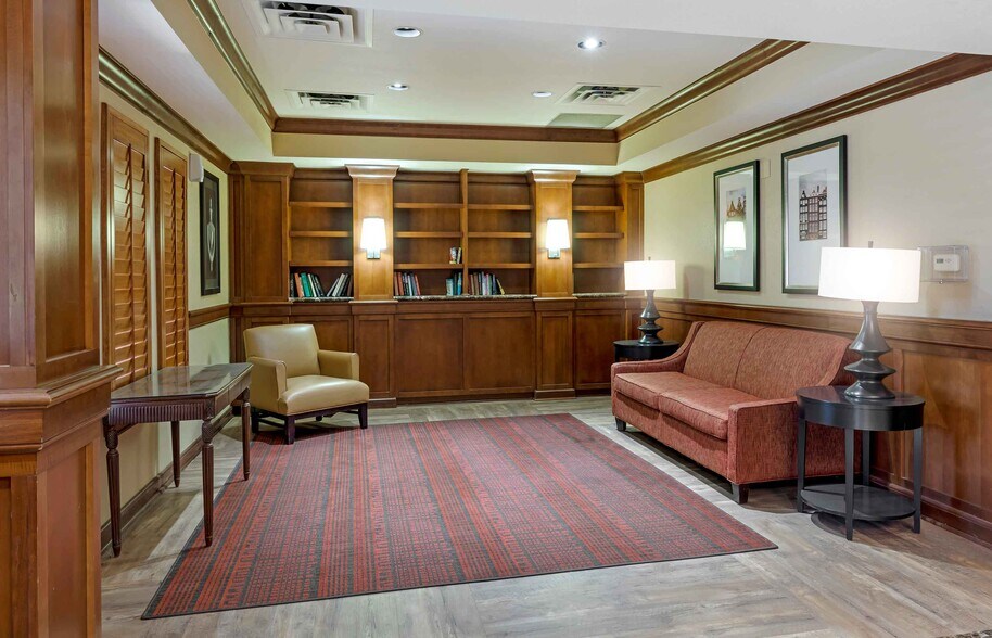 Building Photo - Furnished Studio-Dallas - Richardson