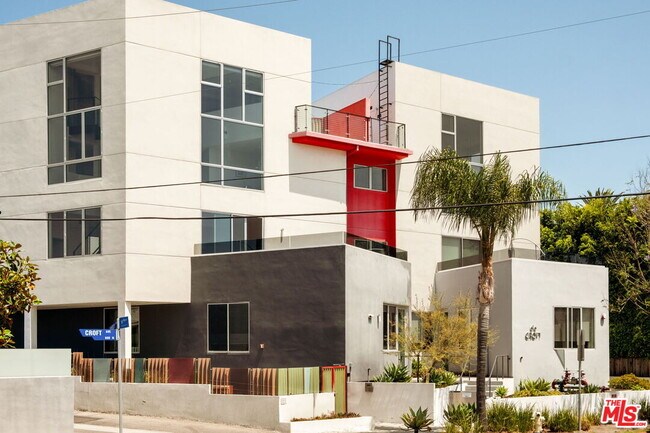 Building Photo - 616 Croft Ave