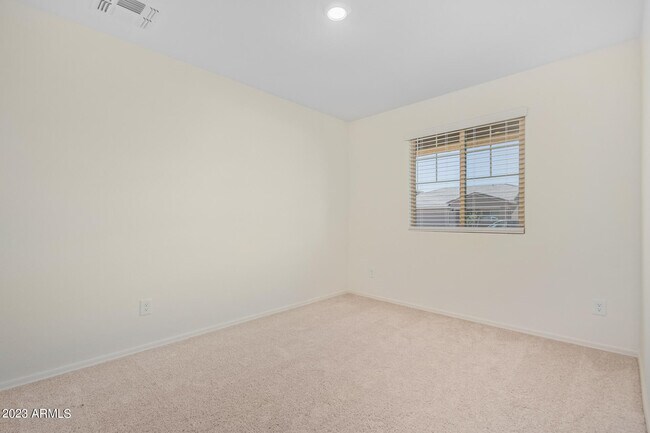 Building Photo - 25838 W Samantha Way